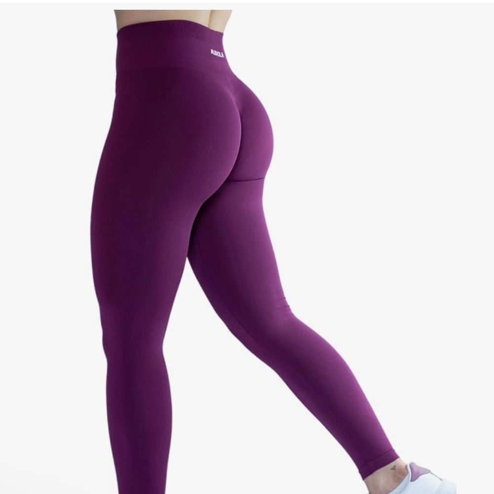 High-Rise Sculpting Leggings in Deep Plum